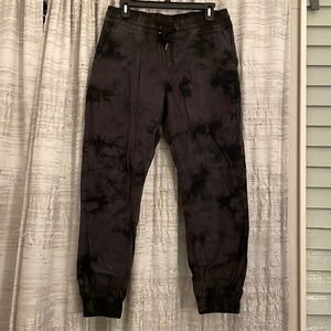 RD Style Joggers (Large)